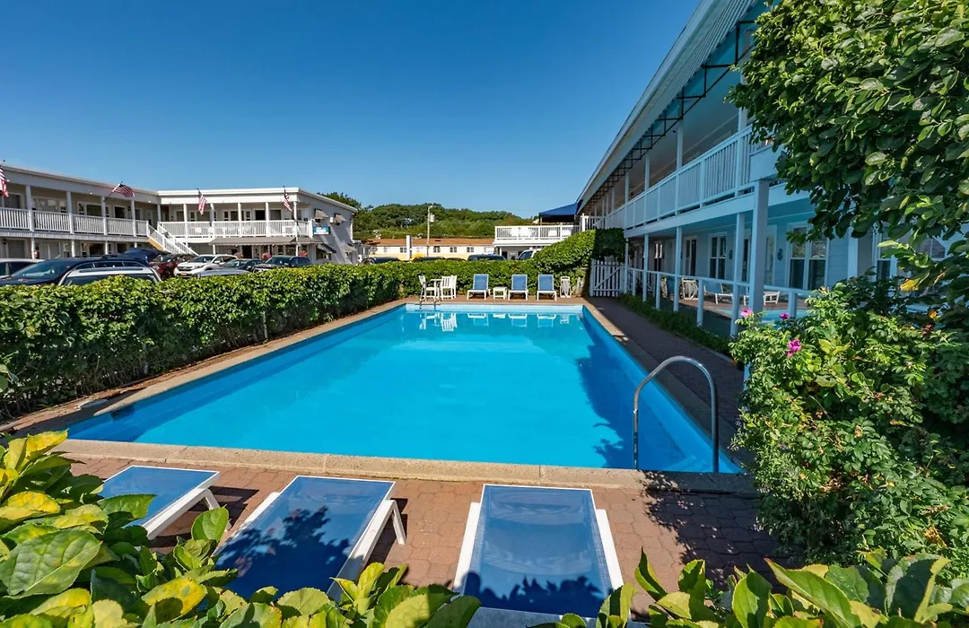 The Edgewater-1
