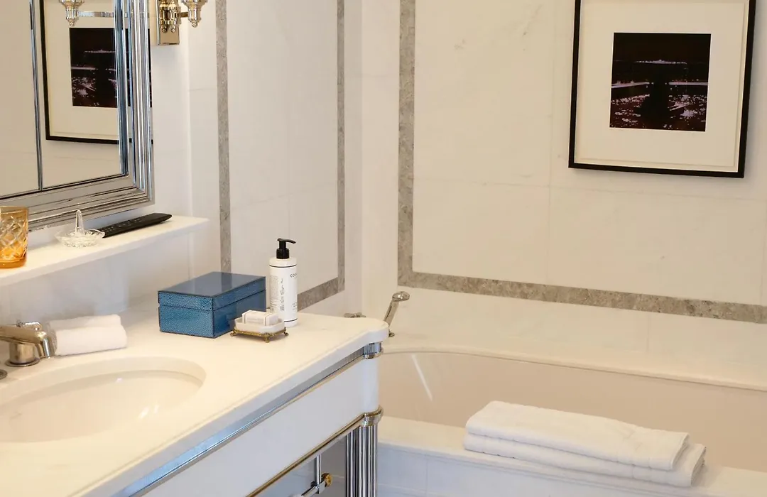 Hotel de Crillon-1