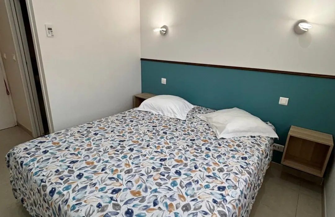 Hotel Myriam Vias Plage-1