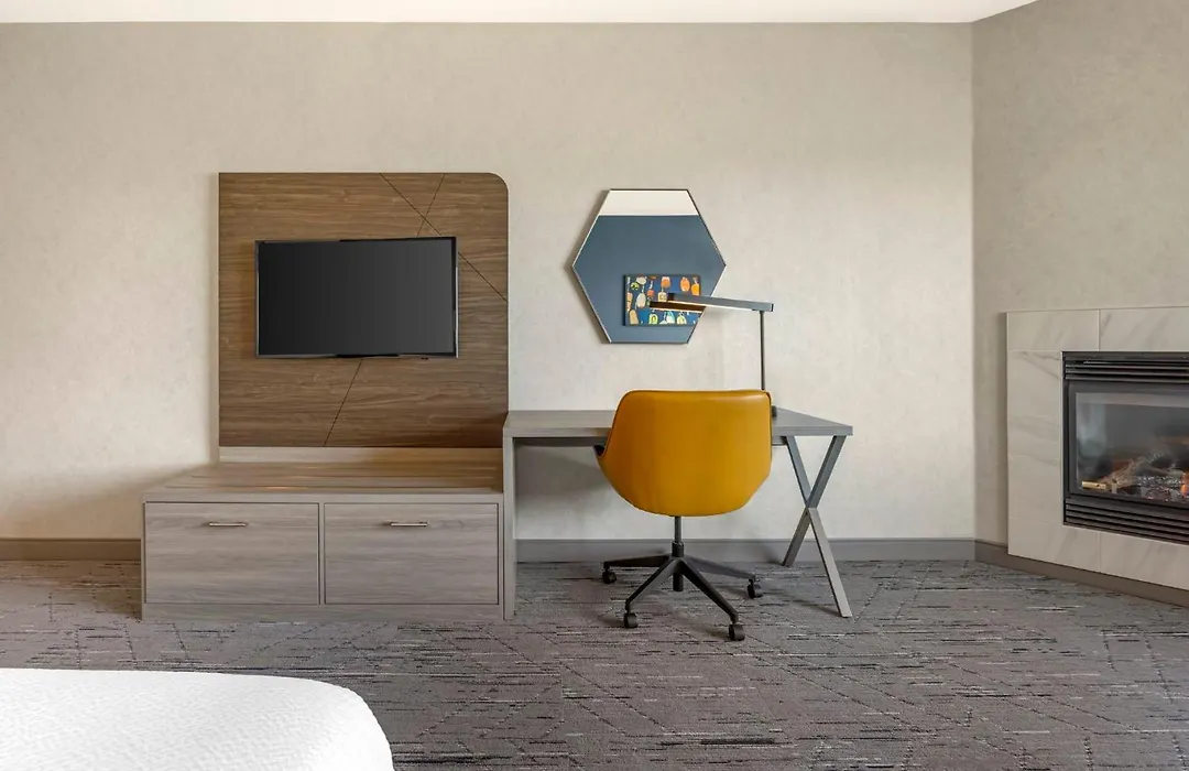Holiday Inn Express Hotel & Suites Astoria By Ihg-1