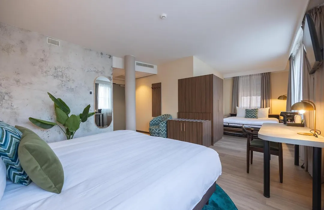 Leonardo Hotel Breda City Center-1