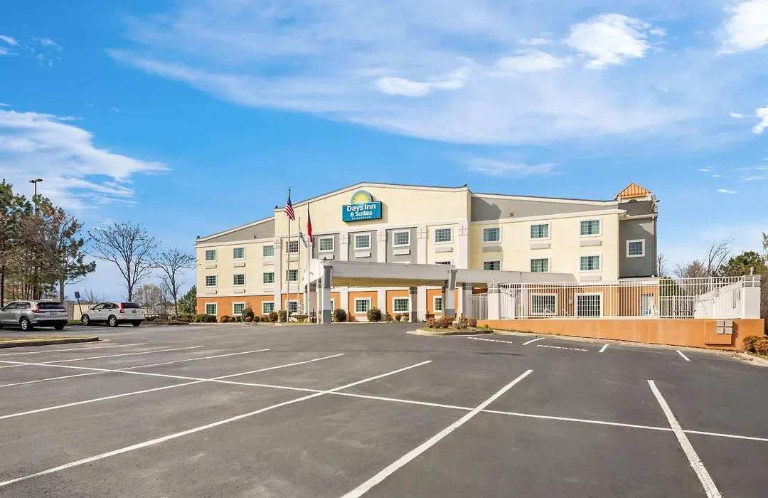 Days Inn & Suites By Wyndham Union City-1