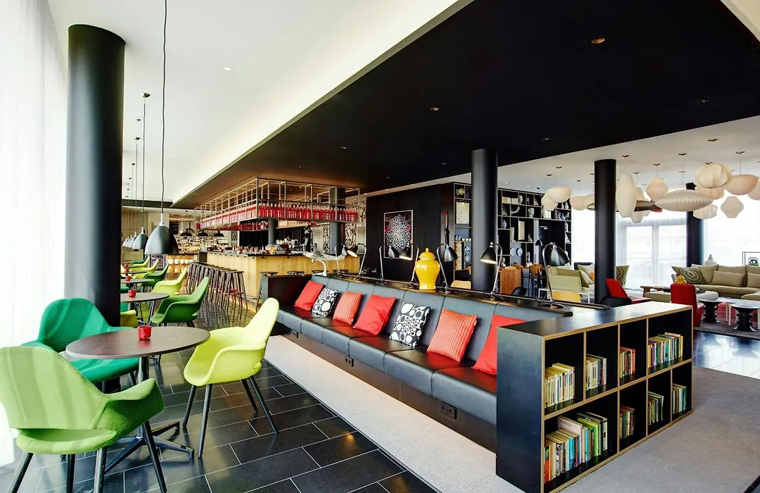 citizenM Paris Charles de Gaulle Airport-1