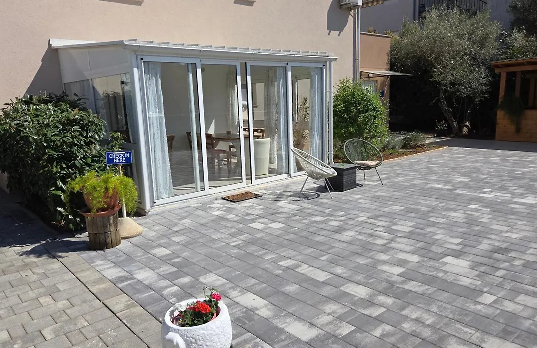 Rooms-Sobe Haus Magdalena Krk-1