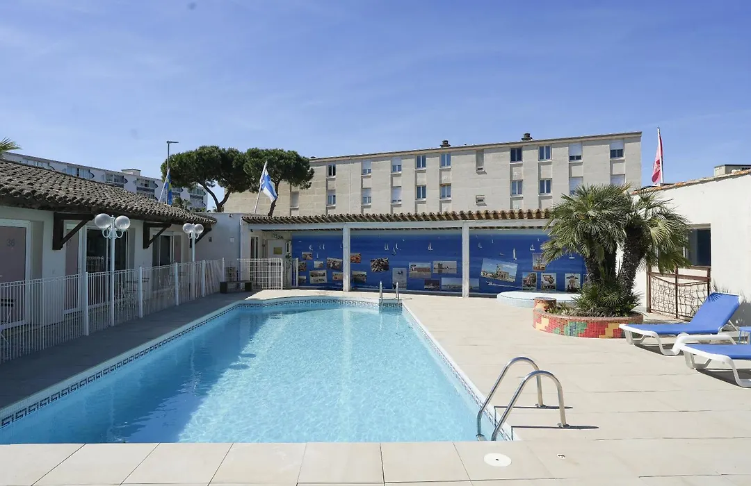 Amerique Hotel Palavas - Piscine - Plage-1