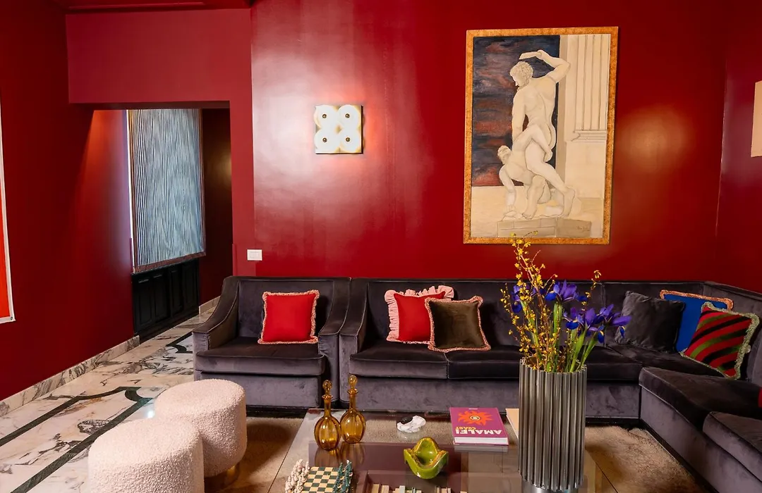 Boutique Hotel Metro 900-1