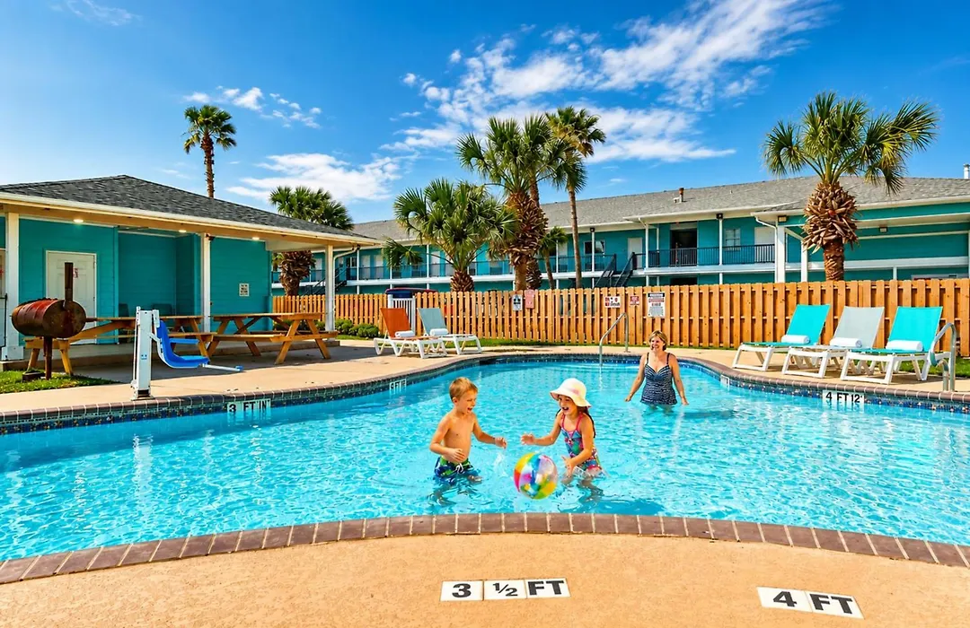 The Island Hotel Near Beach Port Aransas-1