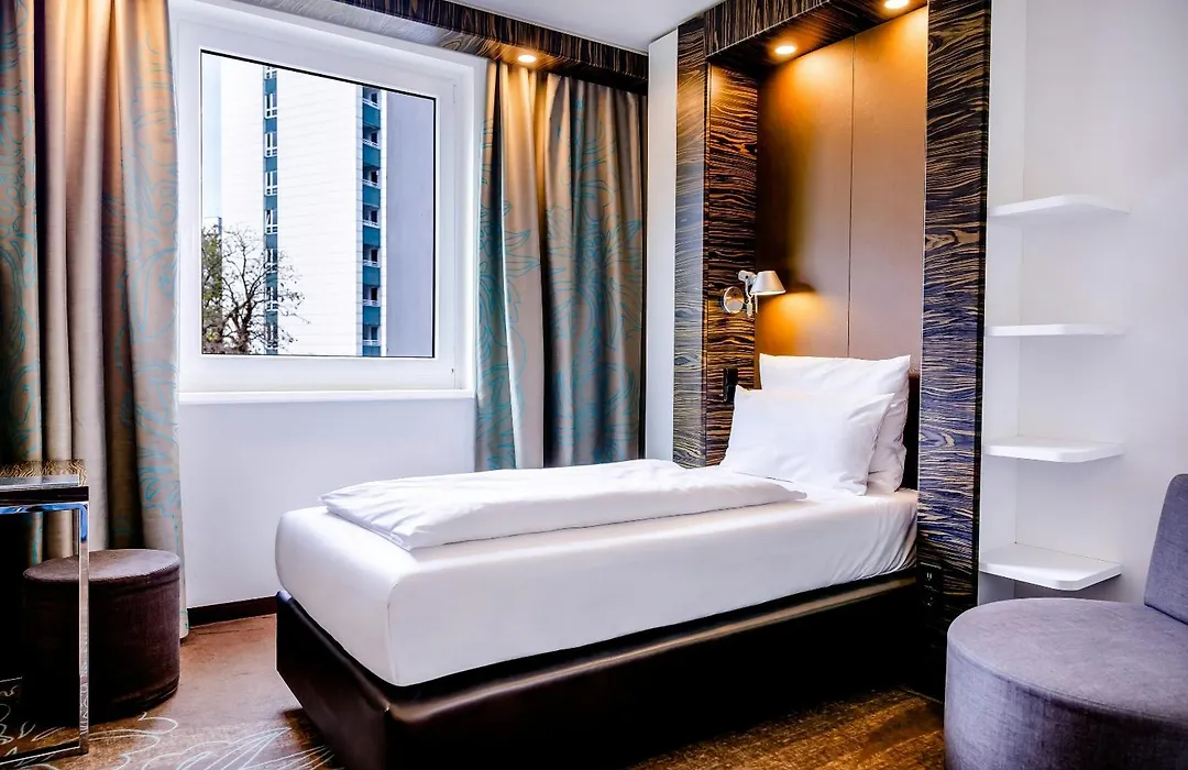 Motel One Berlin-Tiergarten-1