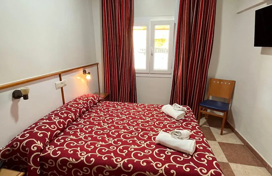Hotel Emilio-1