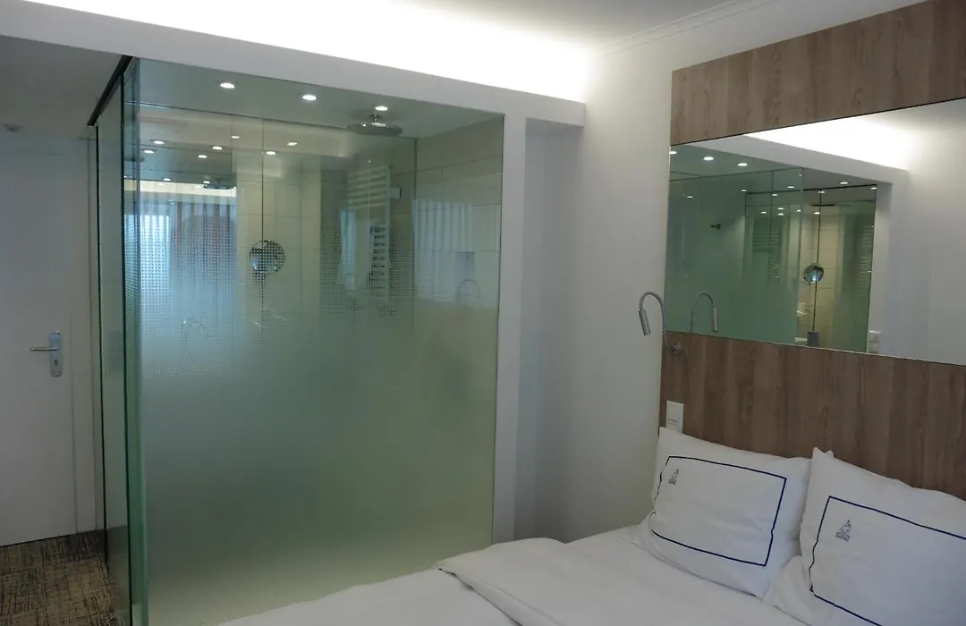 Hotel Empire-1