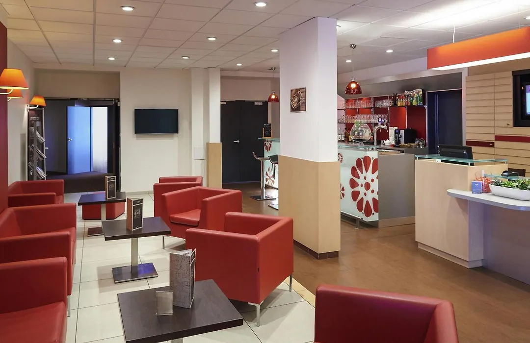 ibis Cholet-1