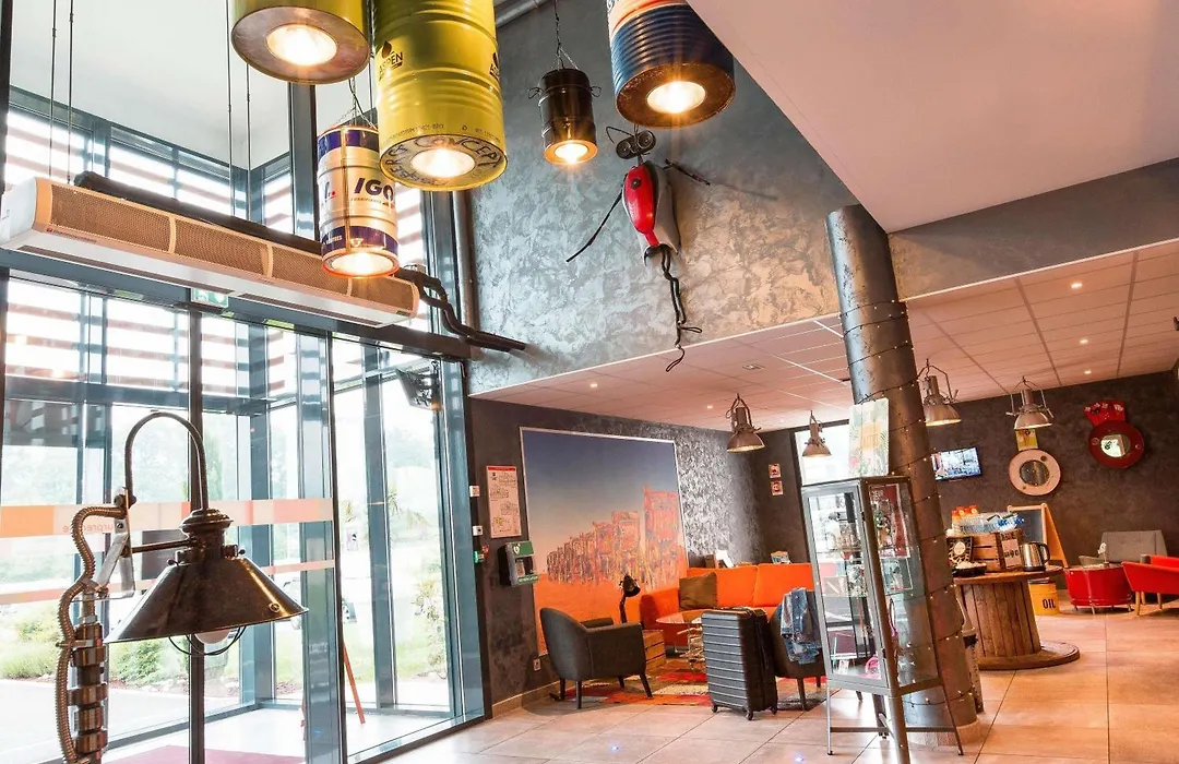 Ibis Styles Vierzon-1