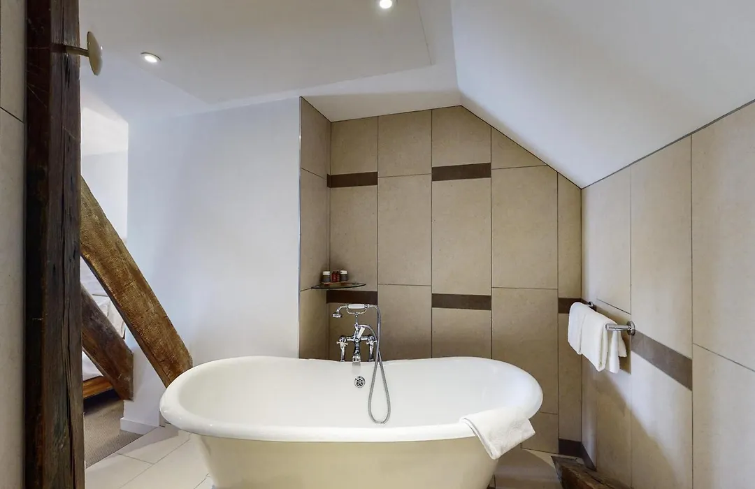 Mercure Poitiers Centre-1