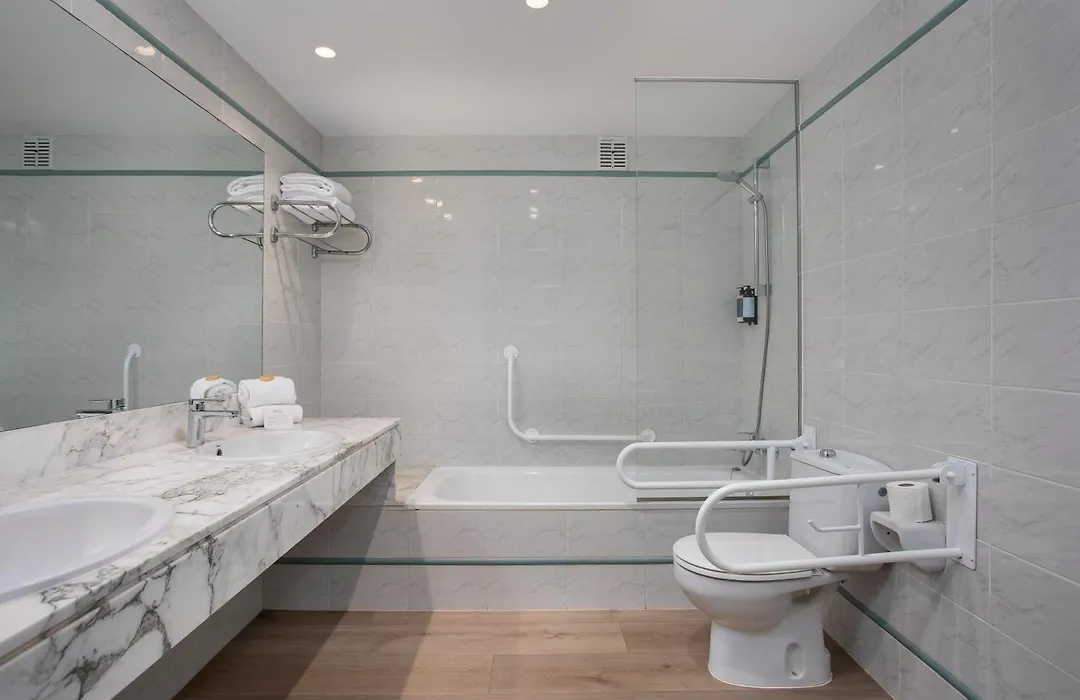 Hotel Montjoi By Brava Hoteles-1