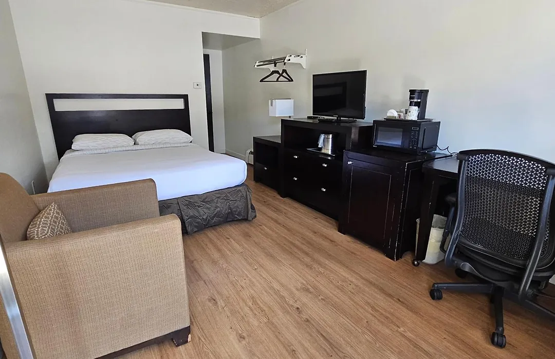 H&H Motor Lodge-1