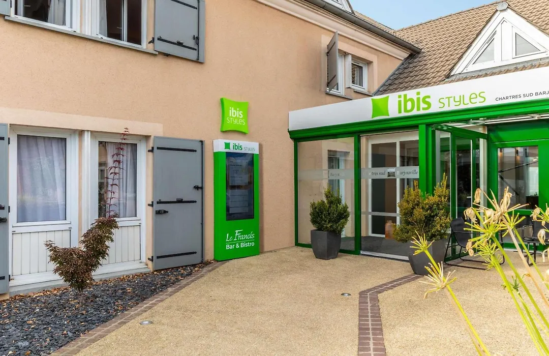 Logis L'Orée de Chartres - Barjouville-1