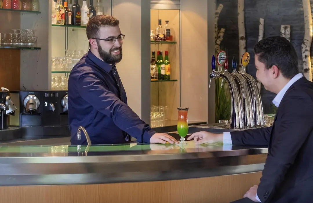 Novotel Amboise-1