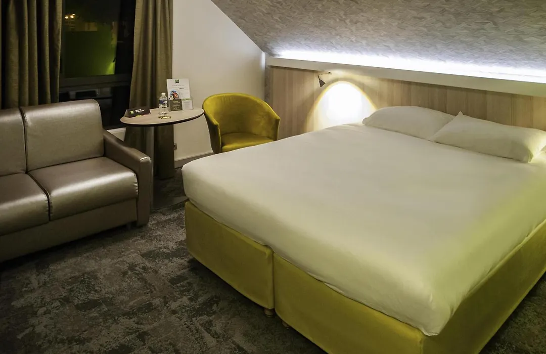 Ibis Styles Saint Malo Port-1