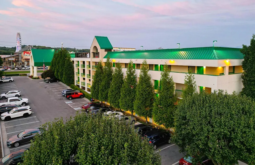 Quality Inn Near The Island Pigeon Forge-1