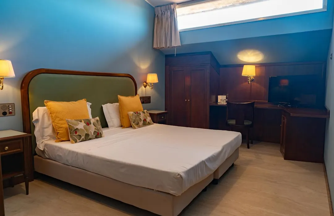 Grand Hotel Bastiani-1