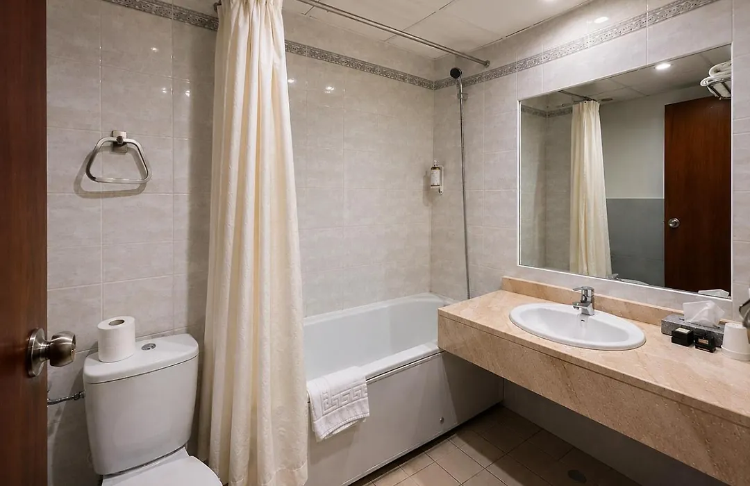 Hôtel Ariane-1