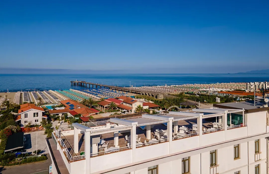 Hotel Esplanade-1