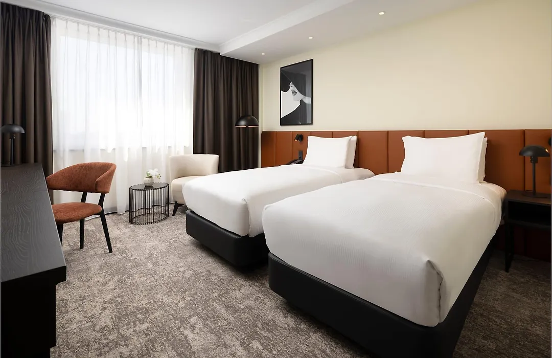 Hilton Düsseldorf-1
