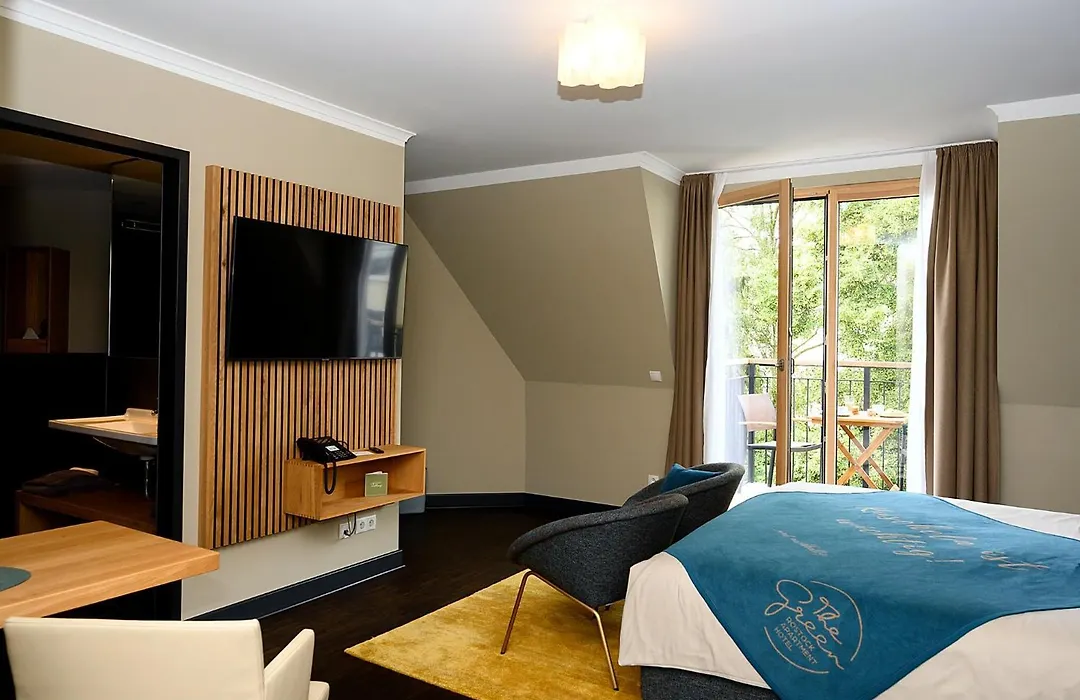 The Green Rostock Apartment Hotel-1
