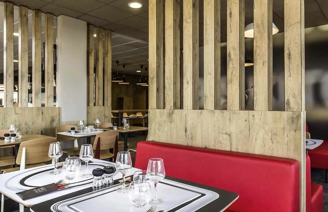 Ibis Thonon Centre-1