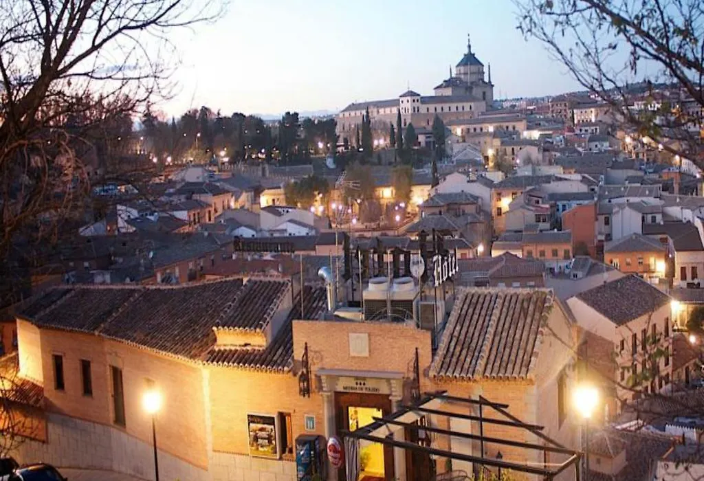 Hotel Medina de Toledo-1
