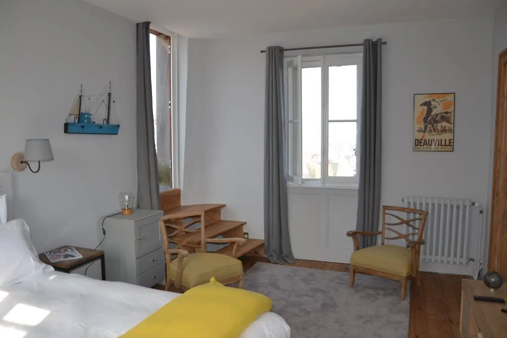 Guesthouse La Mascotte-1