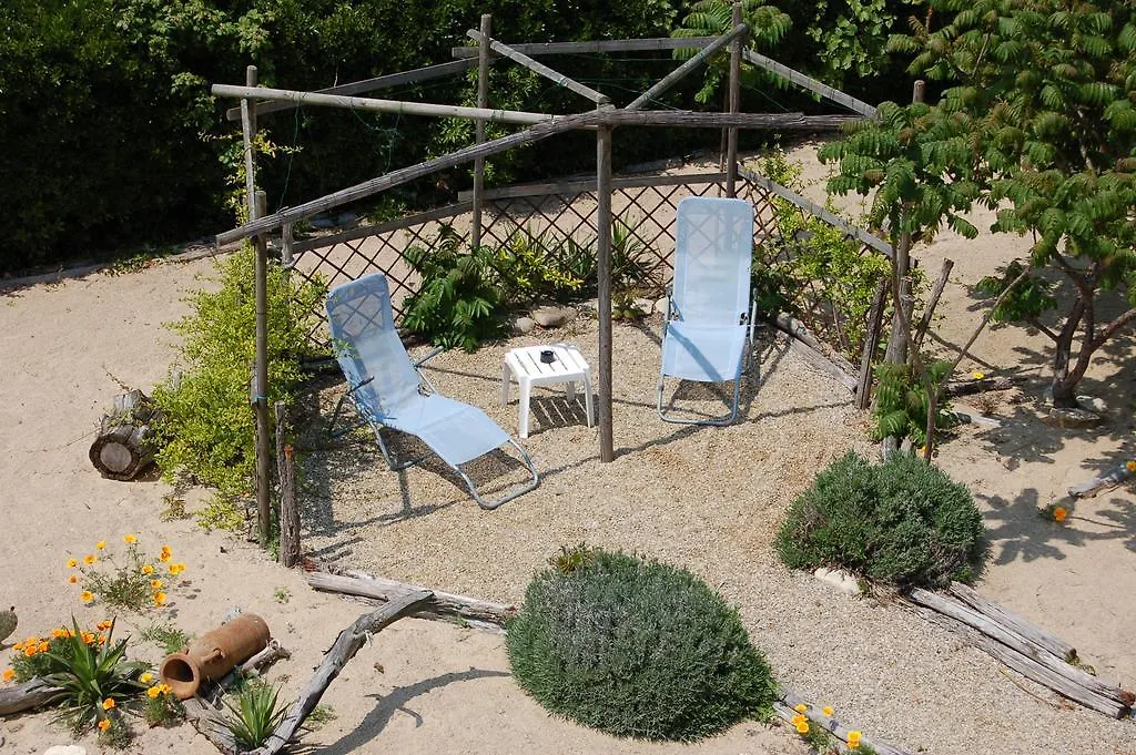 Logis Les Parcs-1