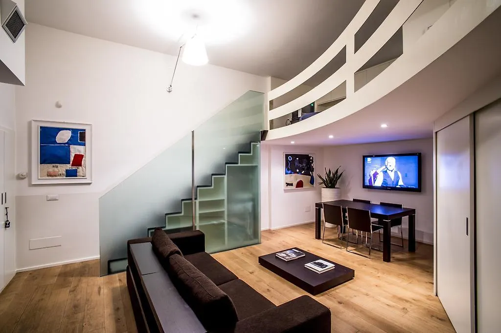 Gallery House-1