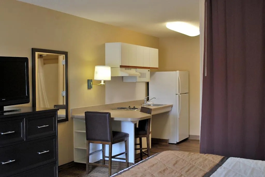 Mainstay Suites Las Vegas Convention Center-1