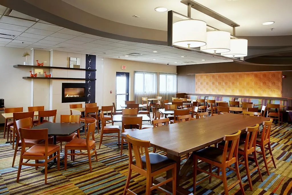 Fairfield Inn & Suites By Marriott Cleveland Beachwood-1