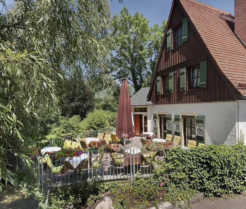 Hotel Restaurant Lohmühle-1