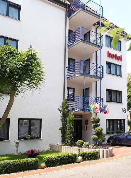 Hotel Astoria Am Urachplatz-1