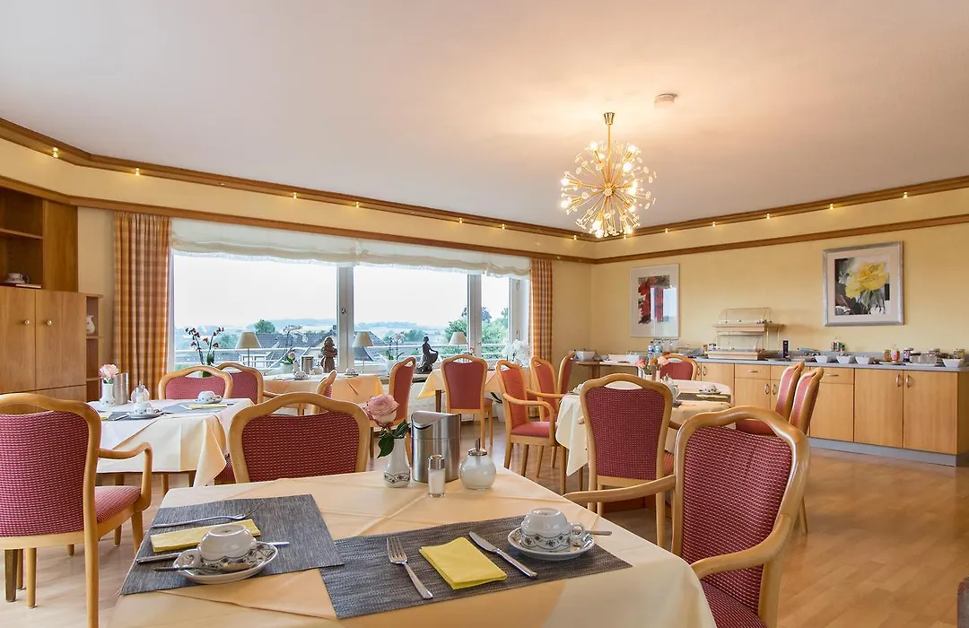 Hotel Seeblick Garni-1