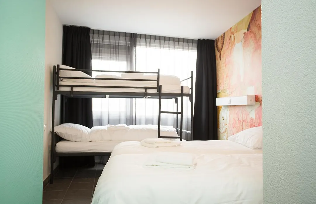 Beach Hotel Katwijk-1