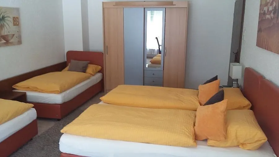 Hotel Am Ufer-1