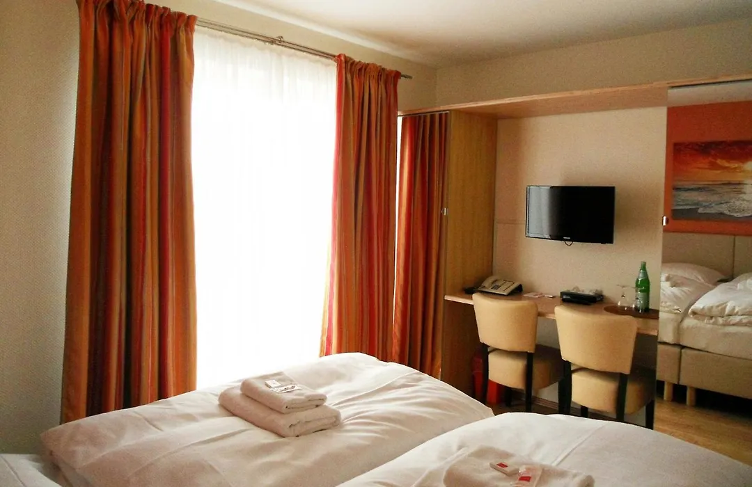 Seehotel Lönö-1