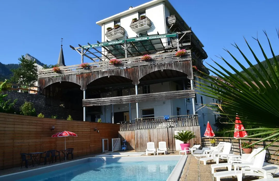 Hotel Le Beau Site-1
