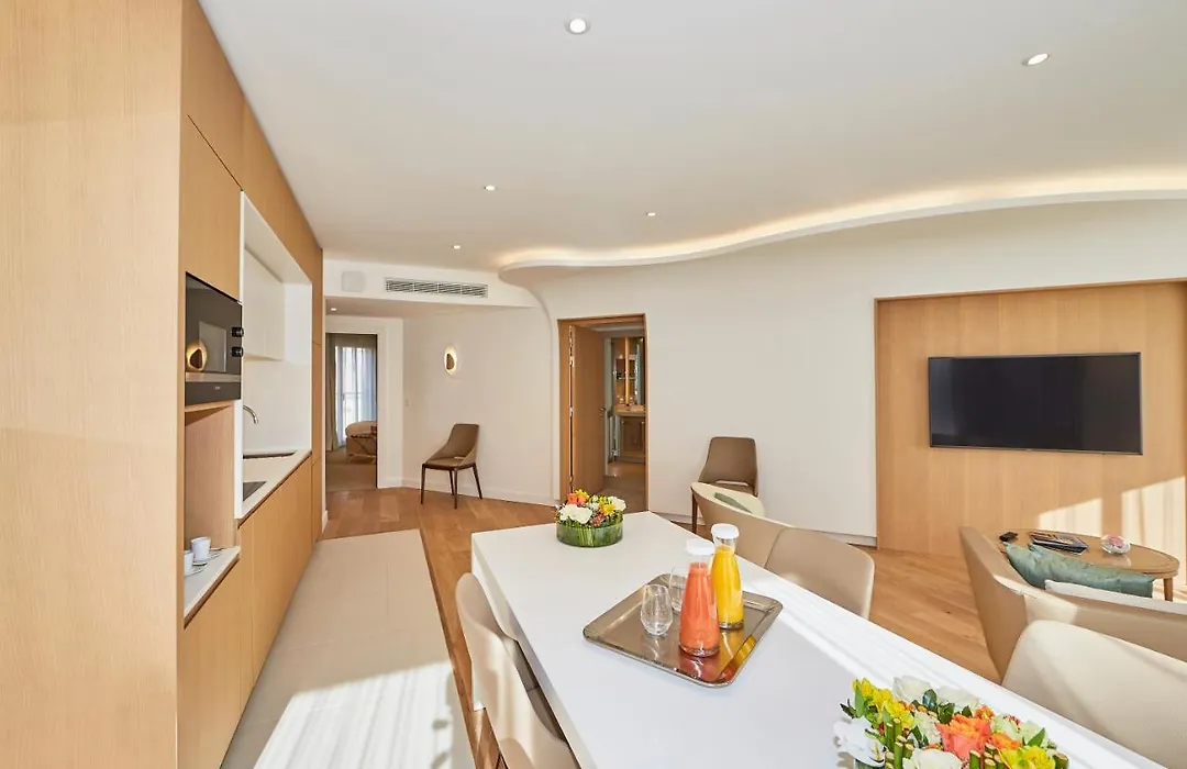 Hotel Suites La Cigale-1