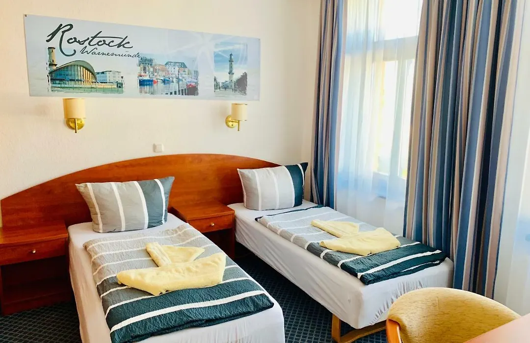 Hotel-Pension "Petridamm"-1