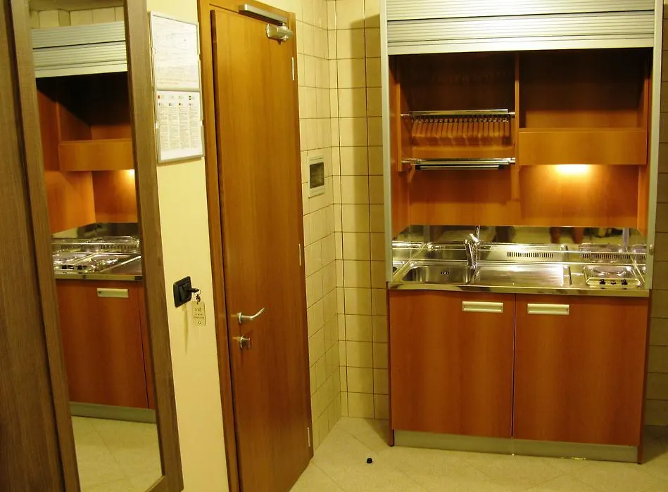 Hotel Moderno-1