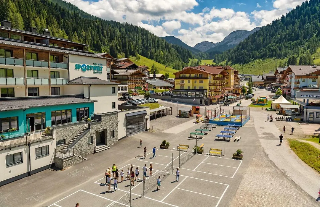 Hotel Sportwelt-1