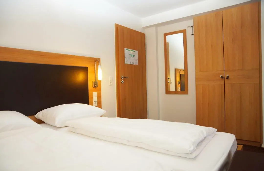 Hotel Krauthof-1