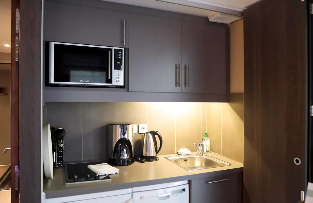 Adagio Marseille Vieux Port Appart-hôtel-1