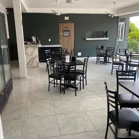Las Gardenias-2