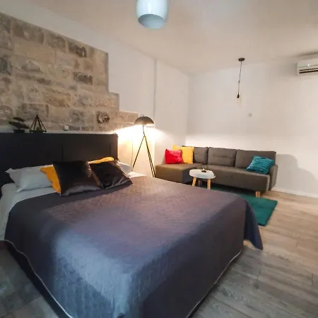 Julije Rooms-3
